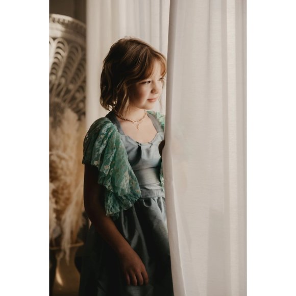 Girls vintage Teal flowy flutter sleeve dress Grow flower princess style dress - Picture 9 of 10